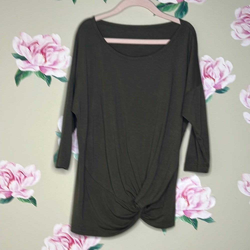 Peyton Bre Top.   CC-34